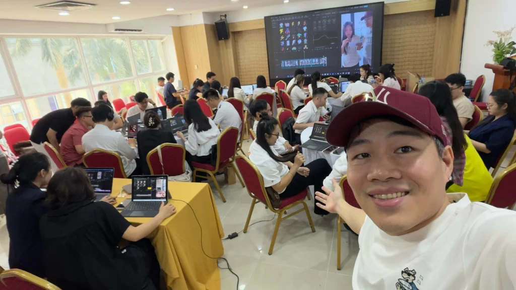 Lớp học dựng video của Phú Films